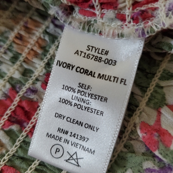 ASTR THE LABEL Smocked Waist Faux Wrap Look Multi Floral M - Picture 7 of 10